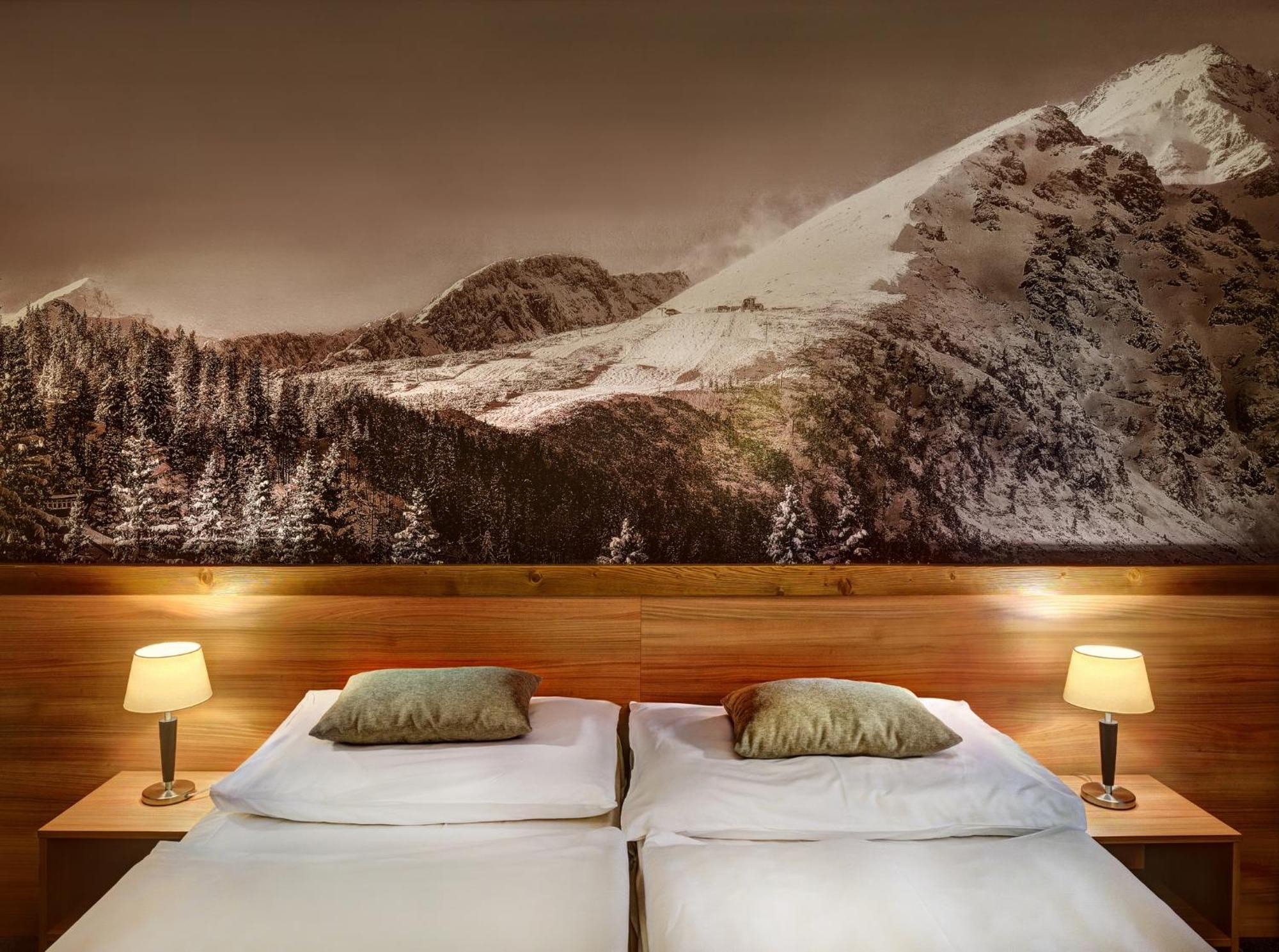 Hotel Fis Strbske Pleso ภายนอก รูปภาพ